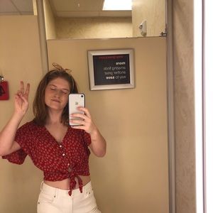 Meet your Posher, Elle